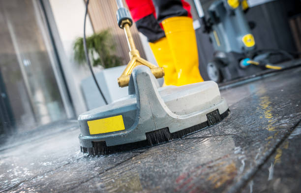 Why Choose Our Certified Pressure Washing Experts for Your Project Needs in Laurens, IA?